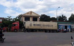 Đôi nam nữ gặp tai nạn ở Quảng Trị, người phụ nữ bị cuốn vào gầm xe tử vong