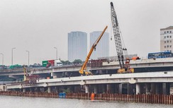 Cận cảnh cầu vượt hồ Linh Đàm sắp thông xe dịp giải phóng Thủ đô