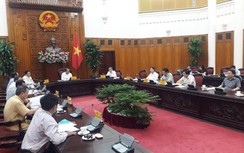 "Sao nhiều lực lượng chức năng mà xe vẫn quá tải, tài xế không bằng lái?"