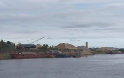 Cảng, bến trái phép ở Quảng Ninh vẫn vô tư hoạt động: Do thủ tục rườm rà?