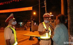 Sơn La: Bị CSGT dừng xe trong đêm, nhiều “ma men” năn nỉ... xin bỏ qua