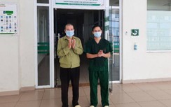 Thoát cửa tử, nhân viên giao pizza mắc Covid-19 ở Hà Nội cảm ơn bác sĩ