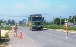 Tái diễn xe chở quá tải vùng giáp ranh Thanh Hóa - Ninh Bình
