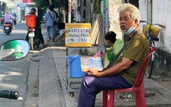 TP.HCM: Dân mòn mỏi chờ nhận tiền hỗ trợ Covid-19