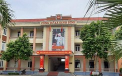 Thanh Hóa: Chủ tịch xã đánh bài ở đám cưới bị cảnh cáo