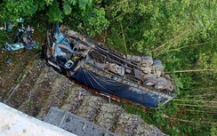 Tai nạn ở Thanh Hóa: Xe tải lao xuống vực, 1 người tử vong tại chỗ