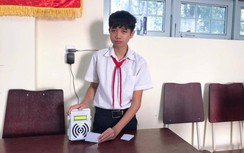 Tác giả "Thiết bị kiểm soát học sinh trên xe đưa đón" là học sinh lớp 9