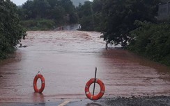 Mưa lớn do bão số 5, miền núi Quảng Trị bị chia cắt cục bộ