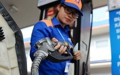 Giá xăng dầu hôm nay 24/9: Giảm mạnh trước nhiều mối lo