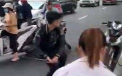 Xử lý thế nào thanh niên 17 tuổi đập phá xe máy sau va chạm giao thông?