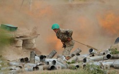 Binh sỹ Armenia bất lực nhìn cảnh đồng đội bị UAV Azerbaijani tấn công