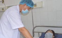 Cần Thơ: 90' căng thẳng cấp cứu người phụ nữ bị xe máy tông đứt đôi thận