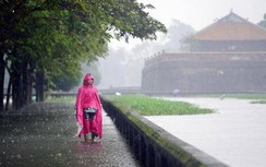 Hôm nay, miền Trung bước vào đợt mưa xối xả, kéo dài hơn 10 ngày