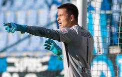 Thủ thành Filip Nguyễn lần thứ hai khiến người hâm mộ Việt Nam “chết đứng”