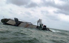 Chìm tàu ở Quảng Trị, 2 người mất tích