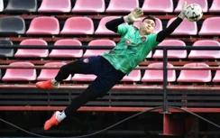 Hé lộ bí mật về người giúp thủ thành Văn Lâm chơi như "lên đồng"