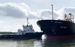 Cận cảnh đoàn tàu metro số 1 cập cảng Khánh Hội sáng nay