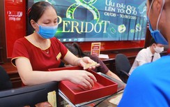 Giá vàng hôm nay 10/10: Bứt phá phiên cuối tuần