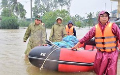 Thủ tướng: Lũ lớn cũng không để người dân đói, rét