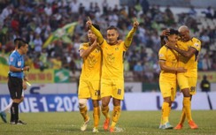 Giữa cơn khát, tiền đạo này giúp HLV Park mừng như bắt được vàng