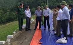 Xuất hiện vết nứt dài gần 200m dọc thân đập hồ sông Mực