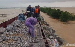 Mưa lũ ở Hà Tĩnh, Quảng Bình: Giao thông tại các tuyến đường hiện ra sao?