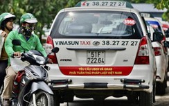 Vụ tài xế kiện Grab: Nguyên đơn ho, sốt và đổi luật sư, tòa dời ngày xử