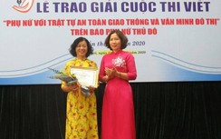 Trao giải Cuộc thi viết phụ nữ với ATGT và văn minh đô thị