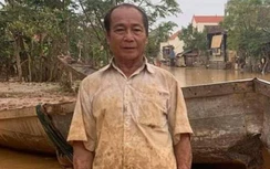 Người hùng cứu 100 người trong mưa lũ được tặng thuyền mới