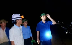 Thứ trưởng GTVT chỉ đạo khắc phục xuyên đêm, nối đường vào Trà Leng