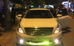 Tài xế mang ma túy chốt chặt cửa, chạy vòng quanh xe khi công an kiểm tra