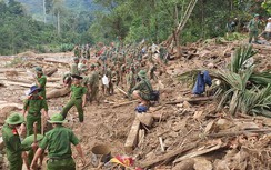 Liên tiếp xảy ra sạt lở đất ở miền Trung do đâu?