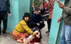 Tranh cãi chỗ để xe, phụ huynh rút dao đâm nhau ngay tại cổng trường học