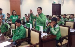 Vụ tài xế kiện Grab: Lại dùng dằng hoãn xử, nguyên đơn nói "có vấn đề"