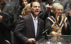 Dự đoán ông Donald Trump sẽ thất cử, Tổng công tố Pennsylvania bị tấn công