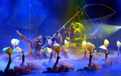 Miền Trung oằn mình trong bão, lũ lụt qua ngôn ngữ múa