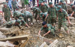 Những người thầm lặng ở Trà Leng: Bới nhẹ tay, đồng bào nằm ở dưới!