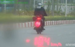 "Quái xế" đi Exciter chạy 104km/h, lao xe vào CSGT bị phạt 6,8 triệu