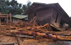 Báo động tình trạng sạt lở núi, người dân nơm nớp lo sợ