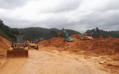 Quảng Trị: Khắc phục xong sạt lở đường HCM nhánh Tây, dỡ chốt cấm đường