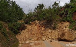 Quảng Nam lại sạt lở núi: Dự kiến sáng mai thông tuyến quốc lộ 40B