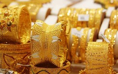 Giá vàng hôm nay 19/11: Tiếp tục "lùi bước"