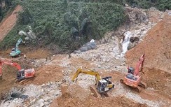 Gần 200 người nắn dòng Rào Trăng tìm kiếm 12 công nhân mất tích