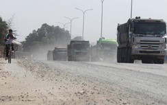 Ngộp thở khi đối mặt "bão bụi đá" trên QL51