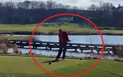 Video: Ông Trump gặp "vận đen" ngay cả khi chơi gôn