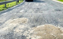 Chưa có kinh phí khắc phục hư hỏng đường ở Cần Thơ sau triều cường