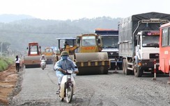 Nhà đầu tư BOT sẽ bị phạt nặng nếu để đường hư hỏng gây mất ATGT