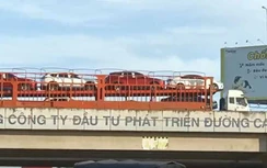 Điều tra xe đầu kéo đi giật lùi trên cao tốc Long Thành