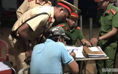 Quảng Trị: Phạt 70 triệu, tước GPLX 2 tài xế xe tải dương tính với ma túy