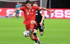 "Siêu tiền đạo" ghi 55 bàn khiến Messi, Ronaldo "ôm hận"